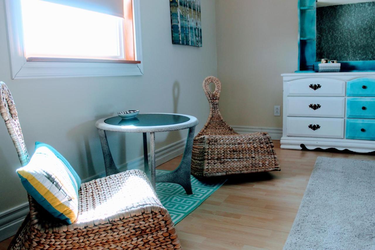 The Turnip Bed And Breakfast Parson's Pond Extérieur photo